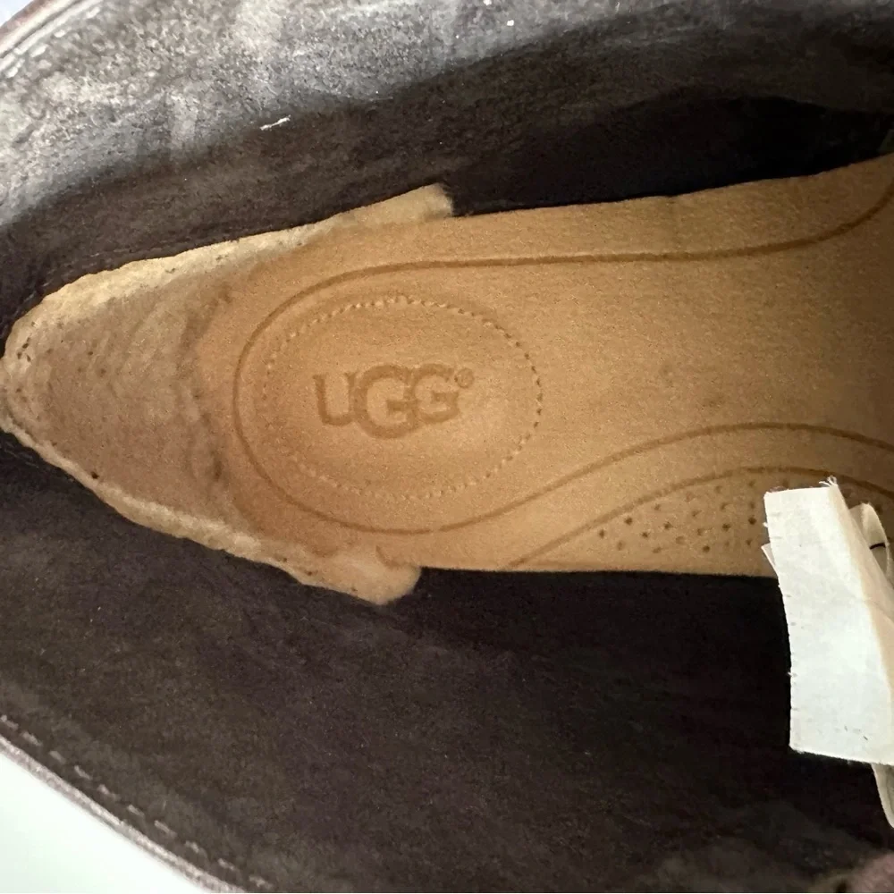 UGG LEIGHTON BROWN LEATHER CHUKKA LACE UP BOOTS SIZE 8